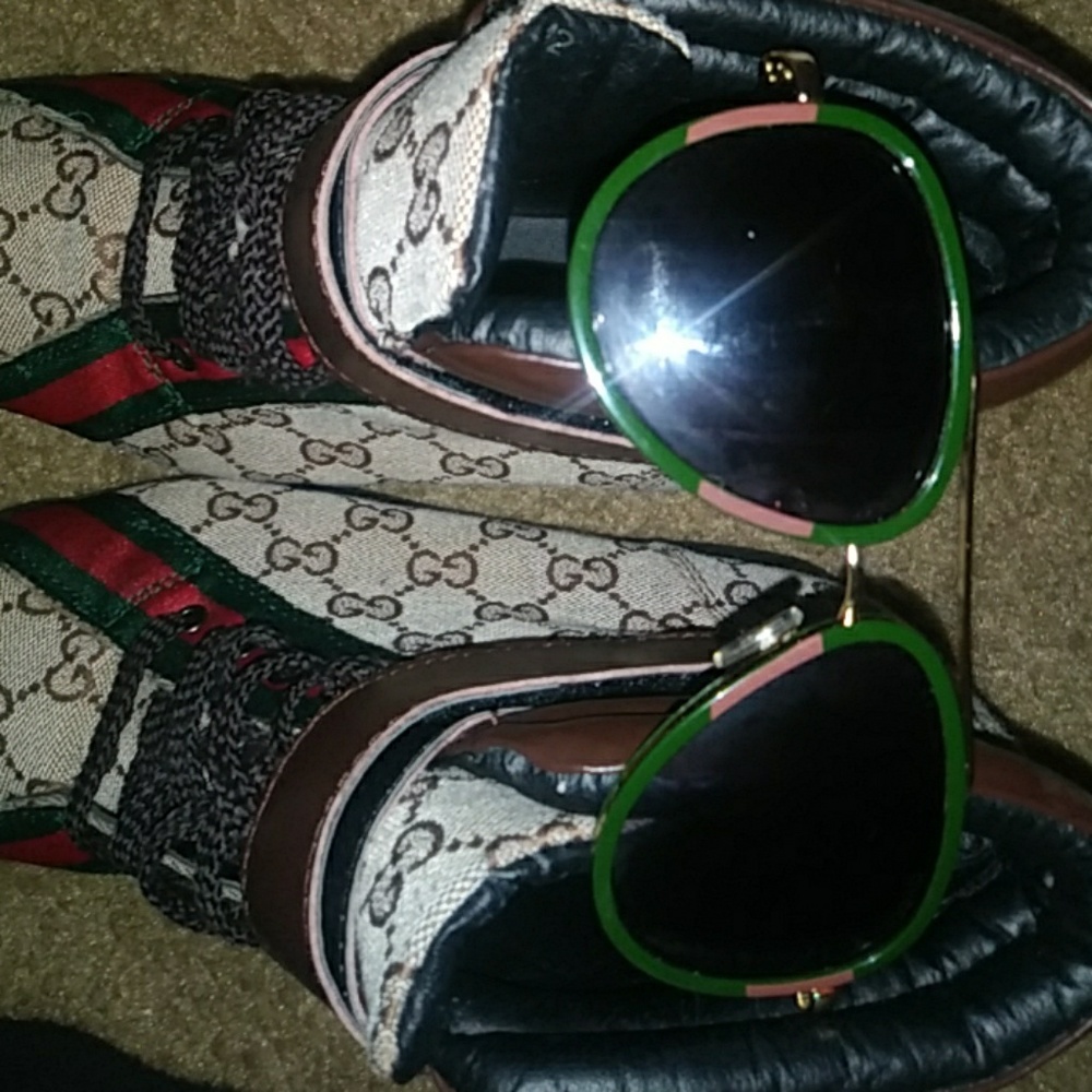 Gucci boots and sun glasses combo - Picture 2 of 4